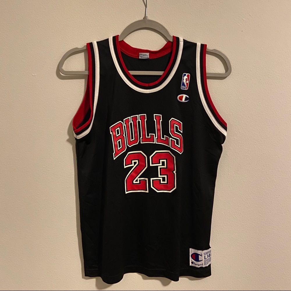 Retro Chicago Bulls Jordan Jersey #23